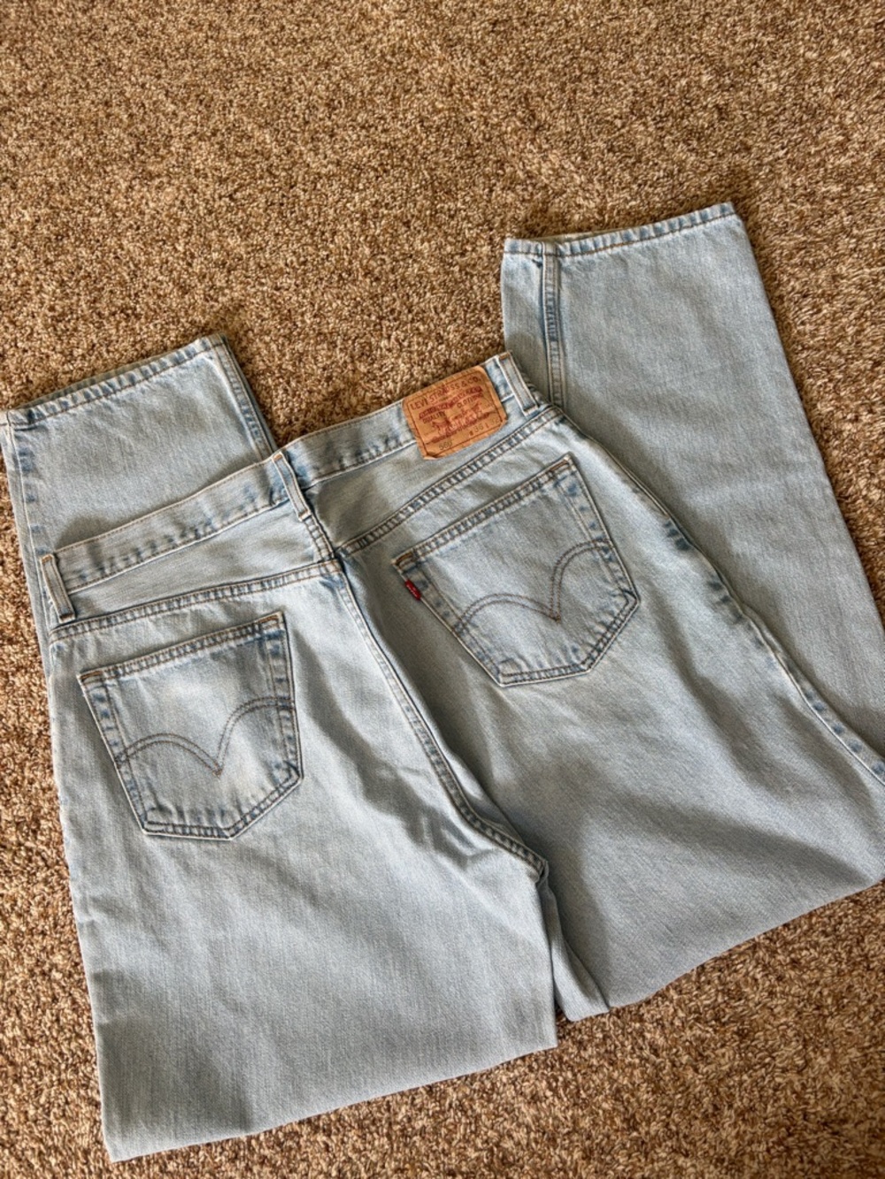 Levis Men's ✨ Comfort Fit Light Blue Jeans